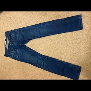 GUESS Men’s jeans Size 28x32